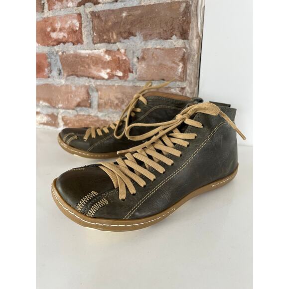 Aqua Patagona Modela Green‎ Leather Track 22 Women’s Size 7.5/8 - Picture 1 of 8
